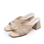 صندل روفرشی زنانه چرمی ۷۰۵