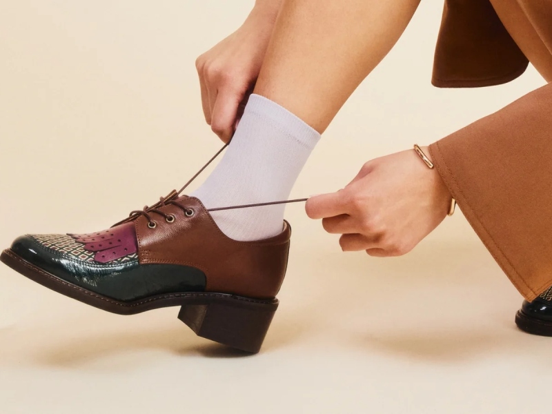 کفش پاییزه چرم زنانه