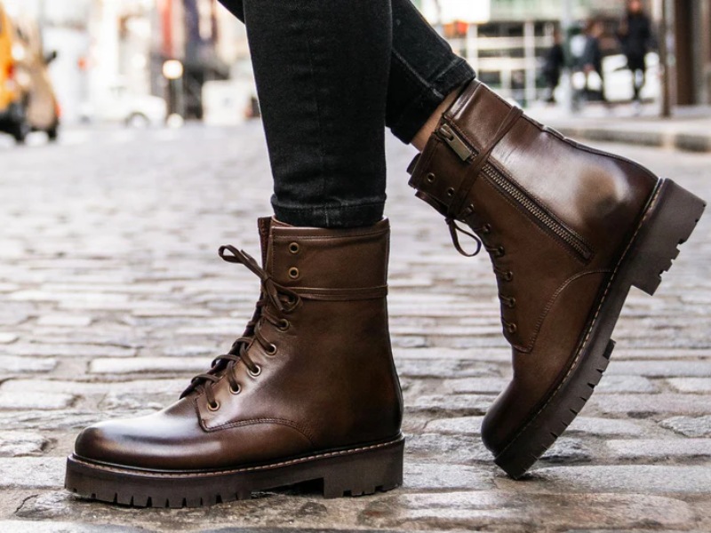 خرید نیم بوت چرم زنانه