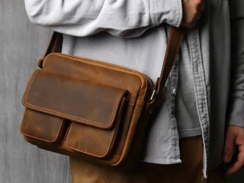 کیف دوشی چرم طبیعی مردانه