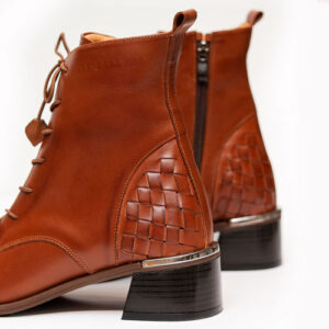 دیزاین نیم بوت زنانه چرمی 1021