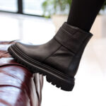 پا خور نیم بوت زنانه چرمی 1014