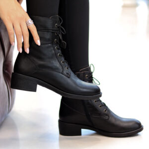 پا خور نیم بوت زنانه چرمی 1016